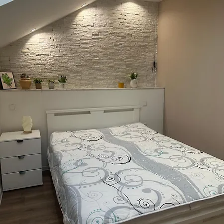 Apartamento Courtyard Center House With Free Parking Garage *